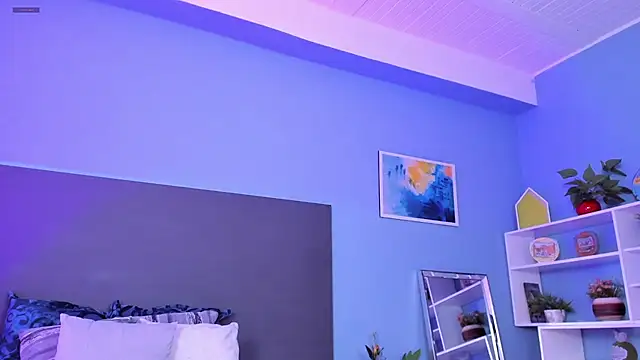 kylie reyes online show from 12/03/24, 09:23