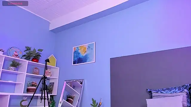 kylie reyes online show from 12/30/24, 08:04