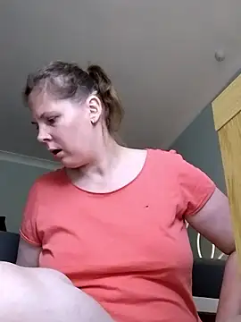 xxSexyBushLinnxx online show from 12/04/24, 12:36