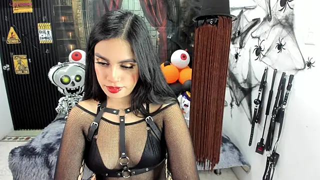 criss 21  online show from 11/10/25, 08:08