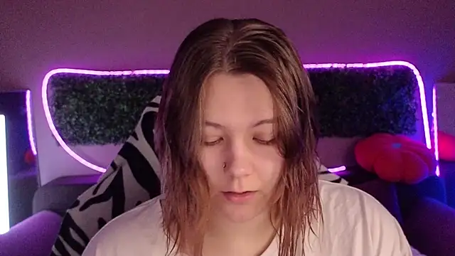 DjennaPalme online show from 11/09/25, 02:21