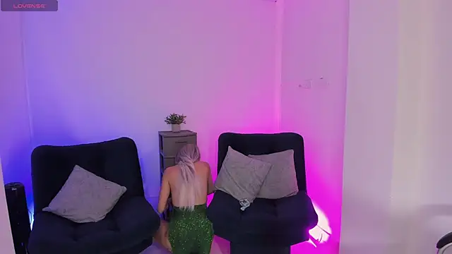 emilly smith 1 online show from 11/08/25, 07:52