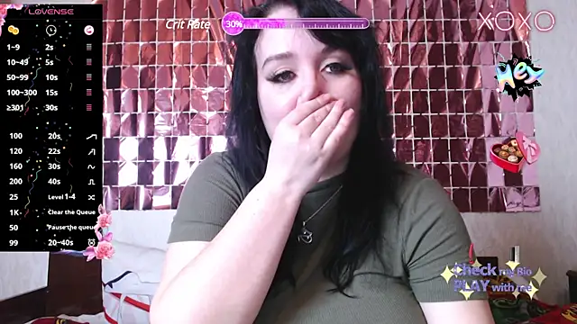 Snapshot of LeonaHarrison chatting on 02/28/25, 04:43 LeonaHarrison online show from 02/28/25, 04:43