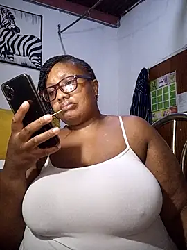 YELLOW BONE online show from 03/01/26, 06:43