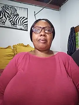 YELLOW BONE online show from 07/10/26, 08:33