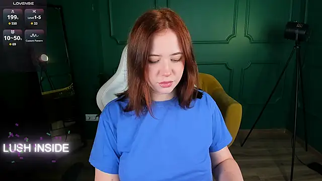 Pretty Alison online show from 10/07/25, 02:25