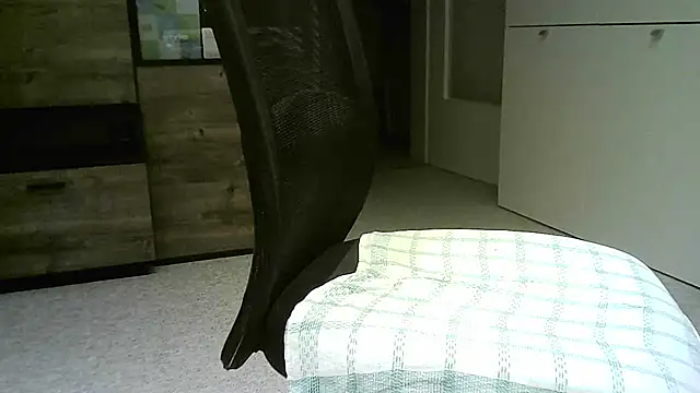 Snapshot of Pretty_Angel_Face chatting on 09/08/25, 08:41 Pretty Angel Face online show from 09/08/25, 08:41