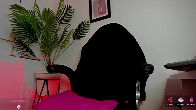 brianahill  online show from 02/11/26, 09:09