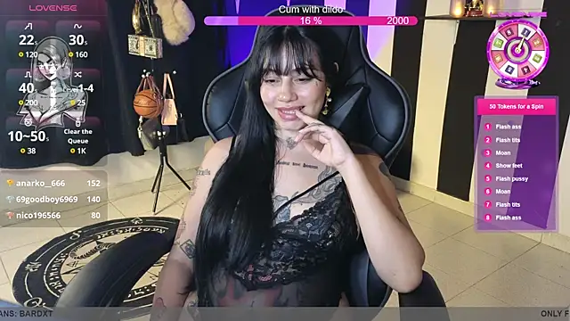 Snapshot of val_bardot chatting on 03/23/25, 08:15 val bardot online show from 03/23/25, 08:15