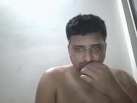 rajstrip12650 online show from 12/28/24, 12:35