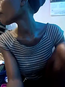 Snapshot of Slender-simple1 chatting on 09/25/25, 03:49 Slender-simple1 online show from 09/25/25, 03:49