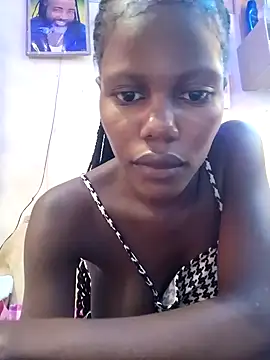 Snapshot of Slender-simple1 chatting on 10/13/25, 02:17 Slender-simple1 online show from 10/13/25, 02:17