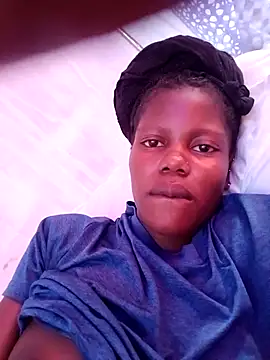 Snapshot of Slender-simple1 chatting on 10/24/25, 06:54 Slender-simple1 online show from 10/24/25, 06:54