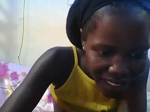 Snapshot of Slender-simple1 chatting on 10/29/25, 09:11 Slender-simple1 online show from 10/29/25, 09:11