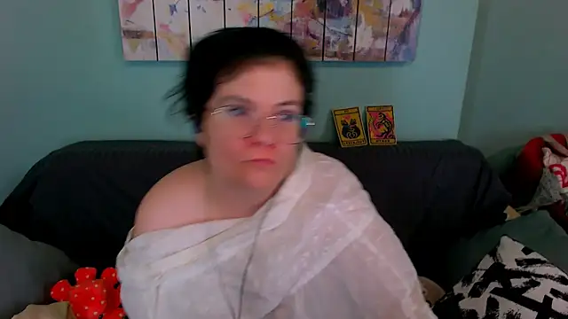 EverlyRays online show from 03/25/26, 04:29