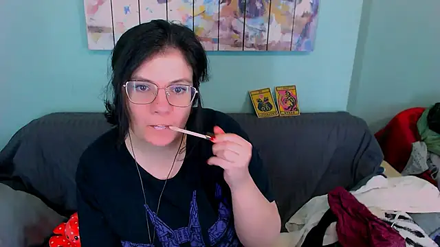 EverlyRays online show from 03/30/26, 06:03