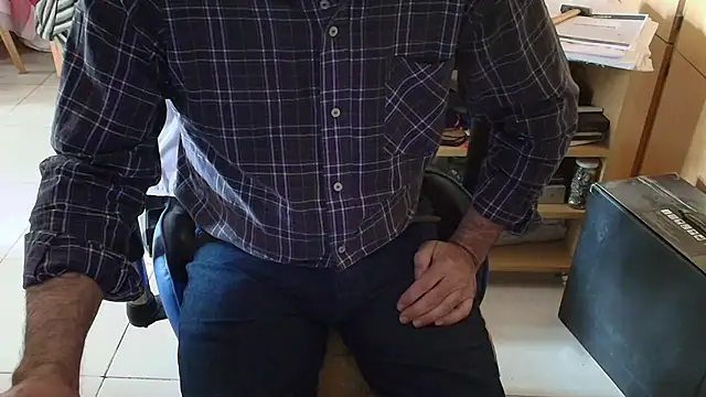 angelgarcia269 online show from 10/29/25, 11:34