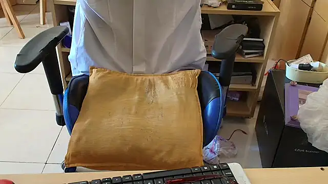 angelgarcia269 online show from 12/16/25, 11:59