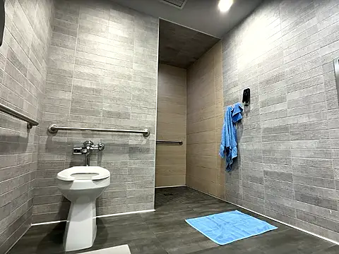 Snapshot of mikejones7661 chatting on 02/08/26, 08:45 mikejones7661 online show from 02/08/26, 08:45