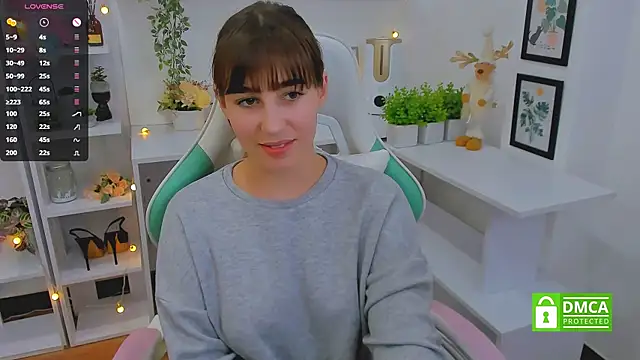  Eliizabeth  online show from 03/22/25, 04:14