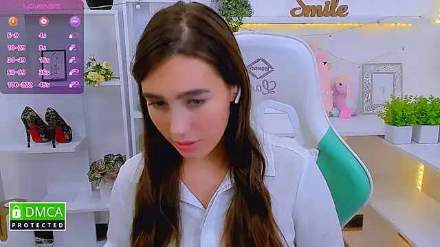  Eliizabeth  online show from 09/10/25, 09:26