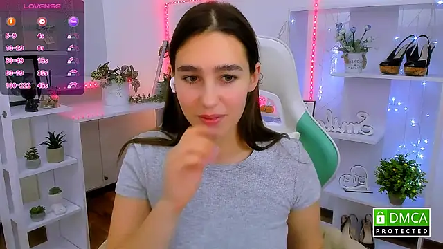  Eliizabeth  online show from 01/09/26, 09:38