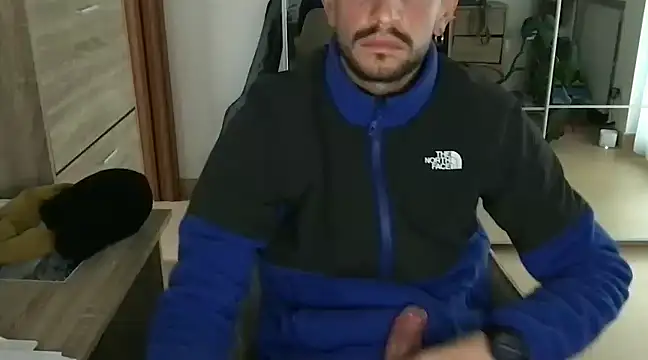 lupopiemontese online show from 01/27/25, 02:57