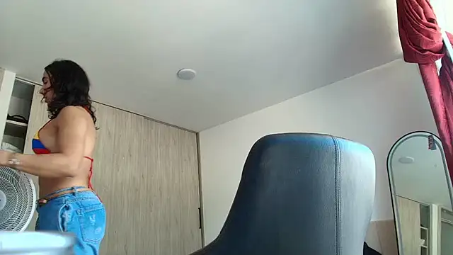roxana collins online show from 07/07/26, 07:40