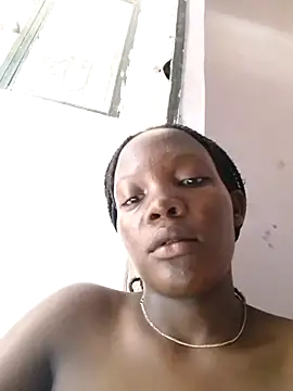 Snapshot of sweet_zara01 chatting on 02/04/25, 03:04 sweet zara01 online show from 02/04/25, 03:04