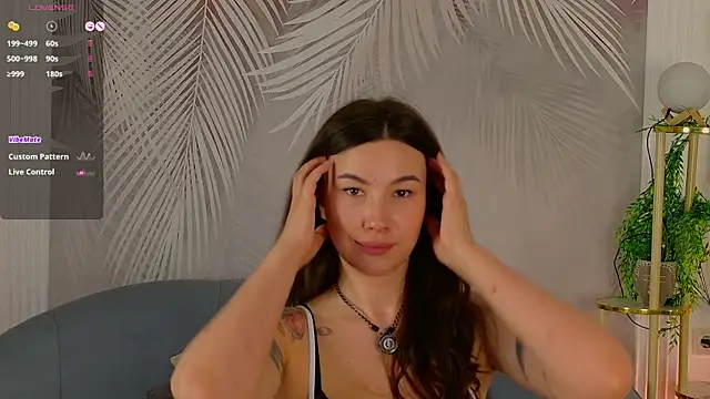 Marie Diaze online show from 06/18/26, 10:09