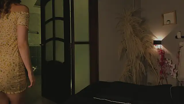 lua ferch   online show from 02/08/25, 12:28