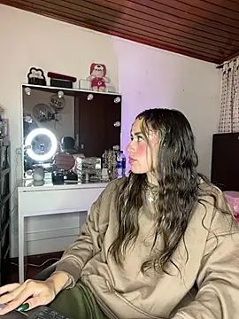 Natalia Suarez online show from 03/07/25, 03:40