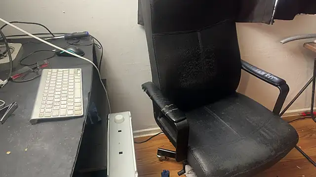 leanjamesdean online show from 06/18/26, 03:38