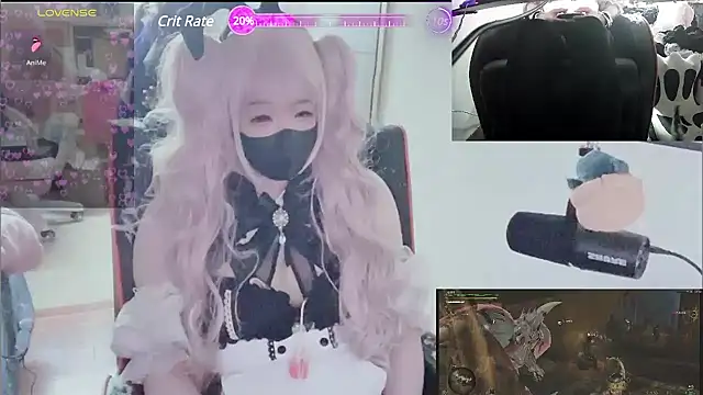 Snapshot of z23002 chatting on 03/08/25, 11:27 z23002 online show from 03/08/25, 11:27