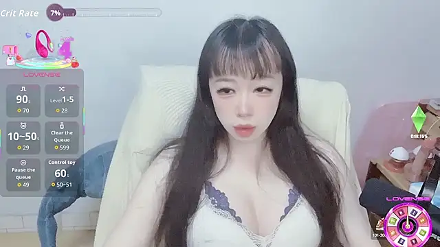 Snapshot of z23002 chatting on 10/06/25, 08:34 z23002 online show from 10/06/25, 08:34