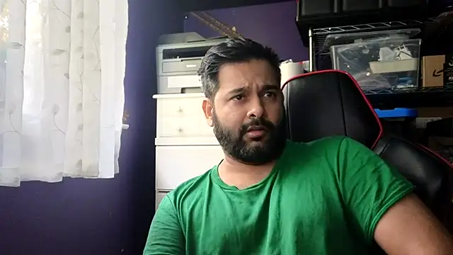 Sakhtlaundaz online show from 10/24/25, 02:57