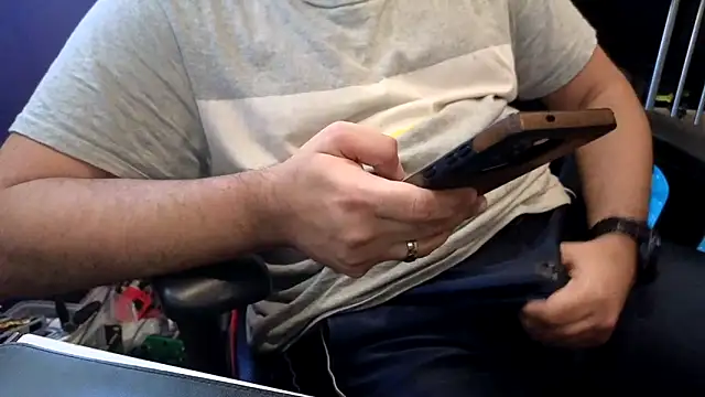 Sakhtlaundaz online show from 04/03/26, 07:12