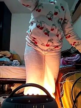 lolo890 online show from 02/07/26, 04:54