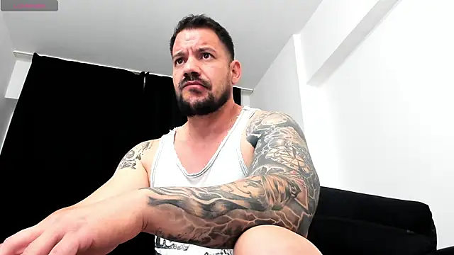 musclemonster31 online show from 09/30/25, 02:00