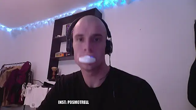 Snapshot of ETHAN_MOORE chatting on 02/20/26, 09:00 ETHAN MOORE online show from 02/20/26, 09:00