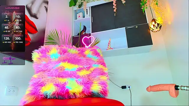 SQUIRT4UMEGAN online show from 03/09/25, 05:17