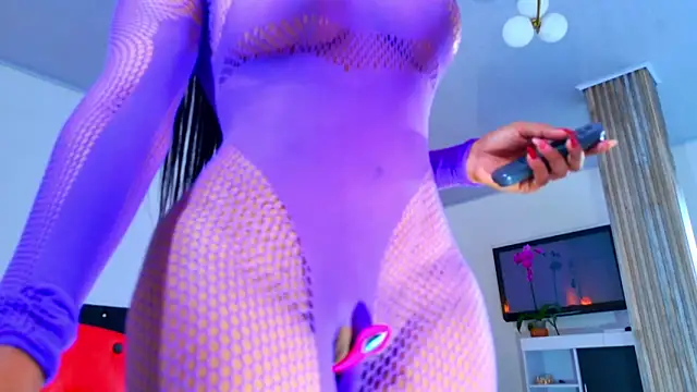 SQUIRT4UMEGAN online show from 03/26/26, 06:02