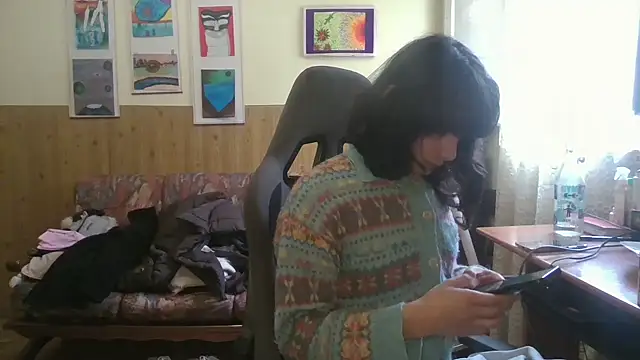 calliemaggotbone online show from 11/23/25, 11:43