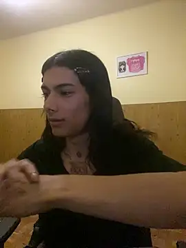 calliemaggotbone online show from 04/08/26, 08:58