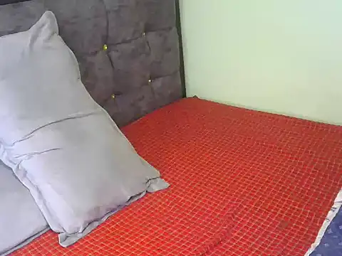 TerryAssqueen254 online show from 02/26/25, 09:10