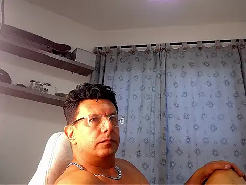 pedropicapi online show from 11/03/25, 07:48