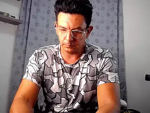 pedropicapi online show from 11/05/25, 02:44