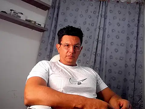 pedropicapi online show from 11/08/25, 11:25