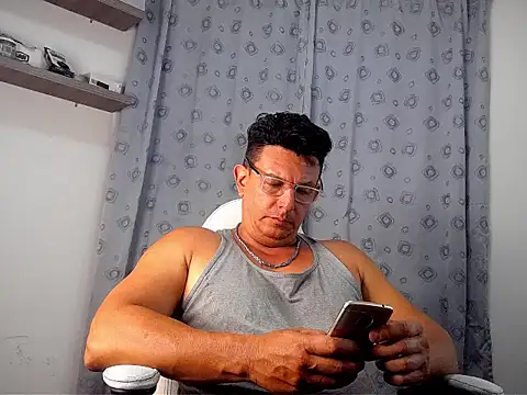 pedropicapi online show from 12/20/25, 01:12