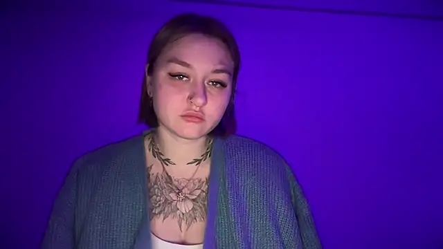 Snapshot of Isabel-Bailey chatting on 10/24/25, 09:11 Isabel-Bailey online show from 10/24/25, 09:11